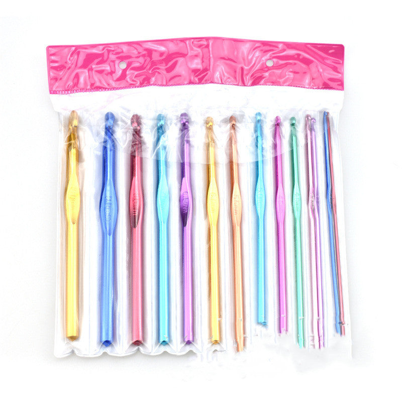 Experience the Art of Crochet with Our Set of 14 Alumina Crochet Hooks